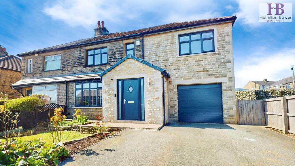 Property photo 1 of 23 457B5813-6-Newlands-Drive-04112025_092602.Jpg