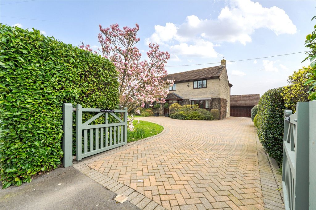 Property photo 1 of 15 Picture No. 33