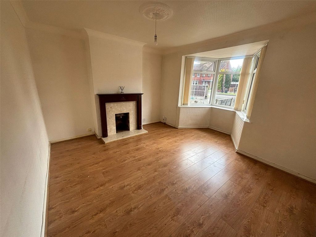 Property photo 3 of 12 Picture No. 18