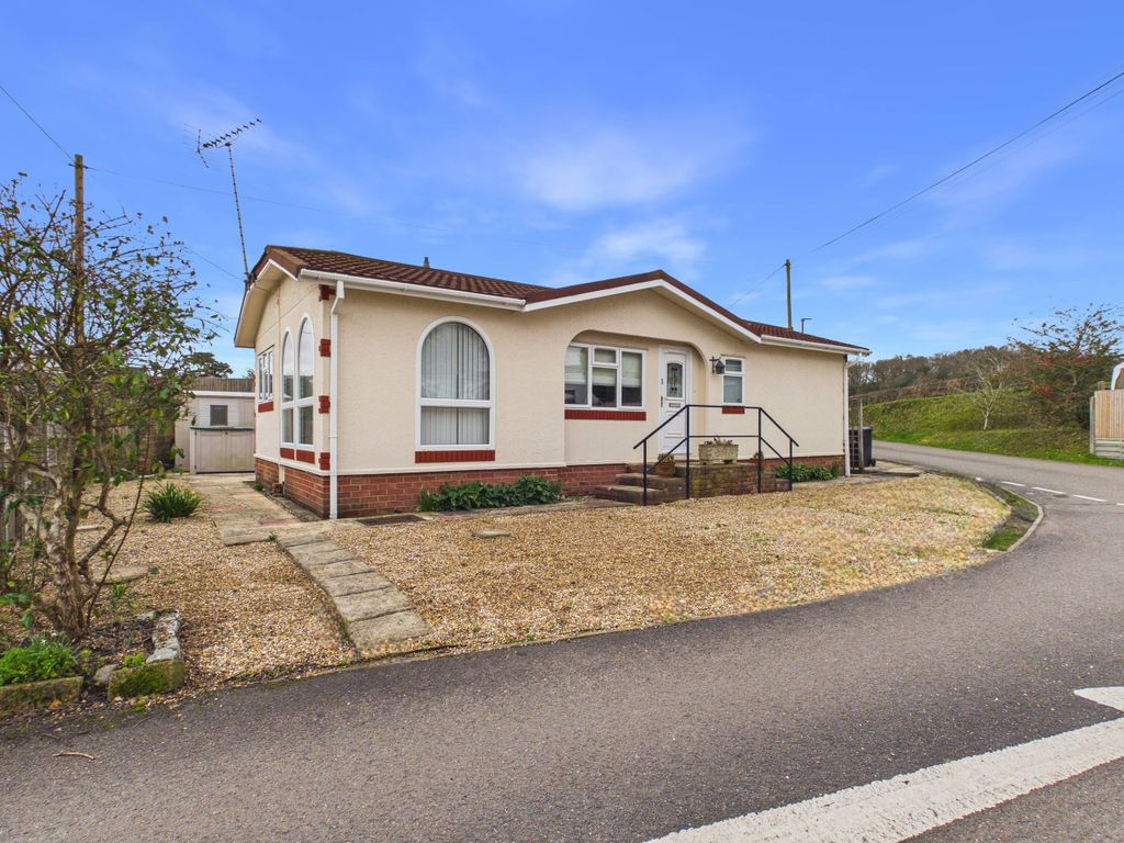 Property photo 1 of 19 Cam02536G0-Pr0054-Still015