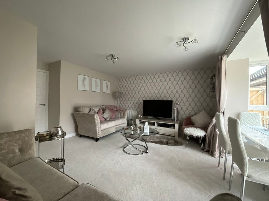 Property photo 3 of 29 4500183