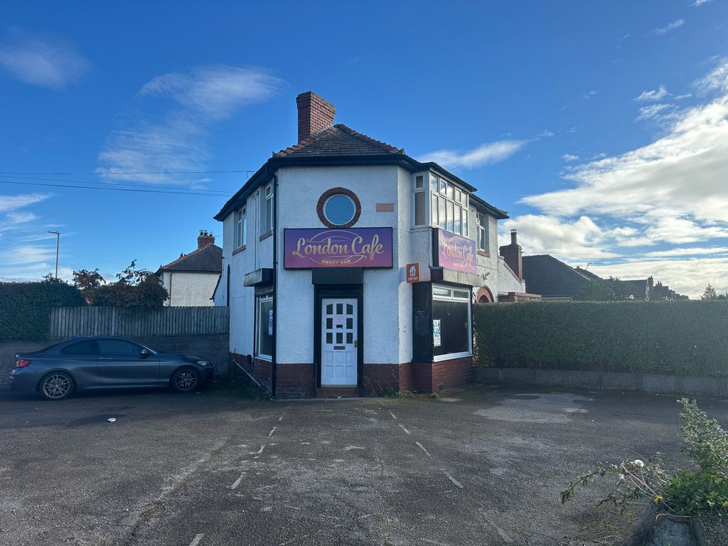 Property photo 1 of 5