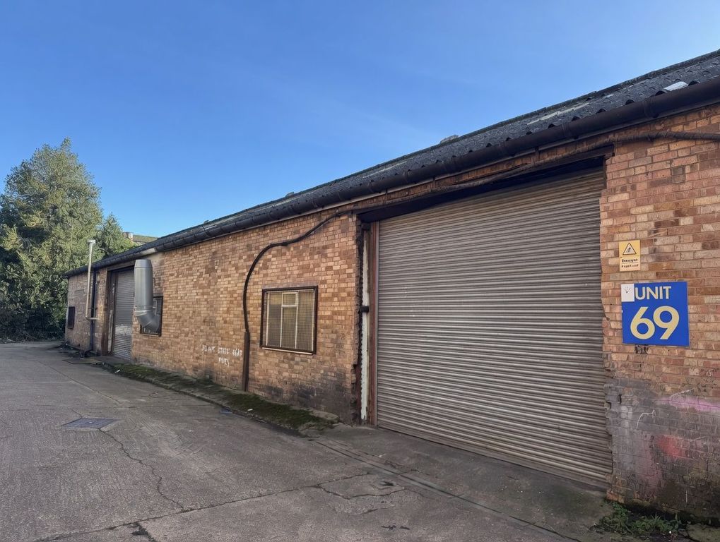 Property photo 2 of 3