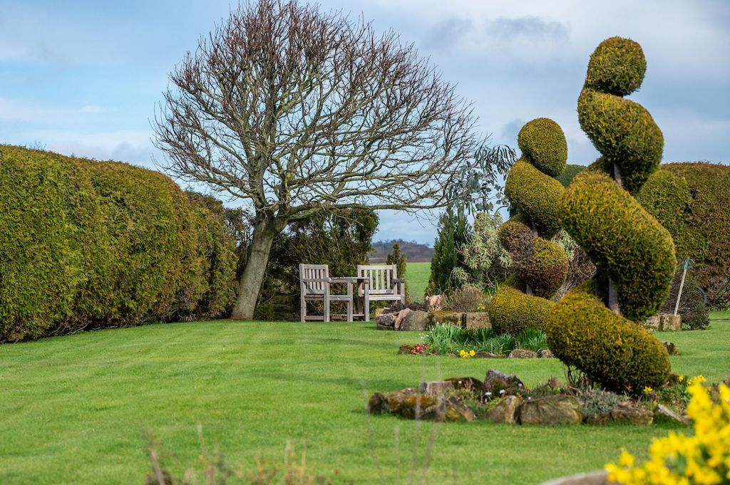 Property photo 2 of 42 External