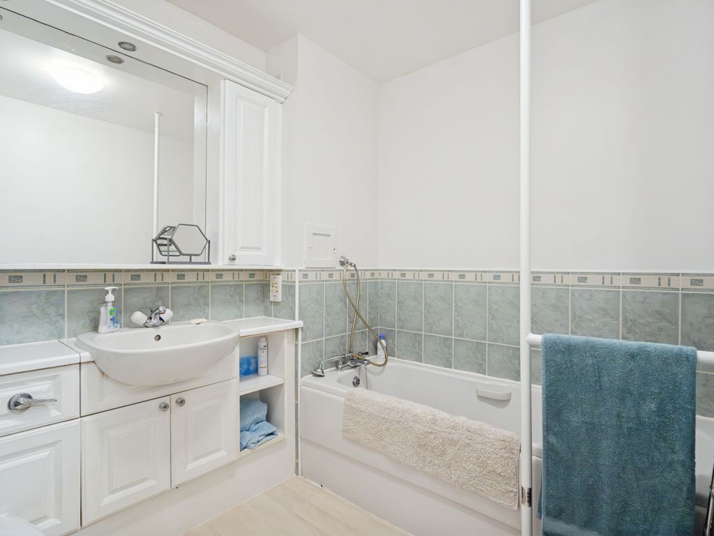Additional image 11 of 3 bed flat for saleFlat, Tulipan Court, Callander FK17