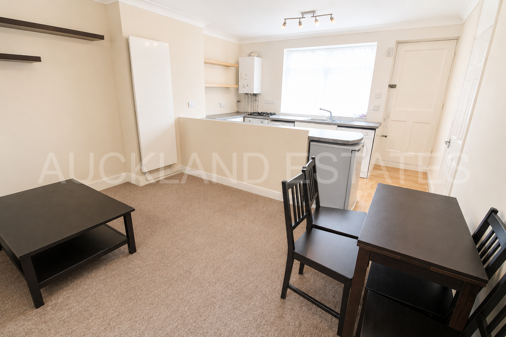 Property photo 3 of 7
