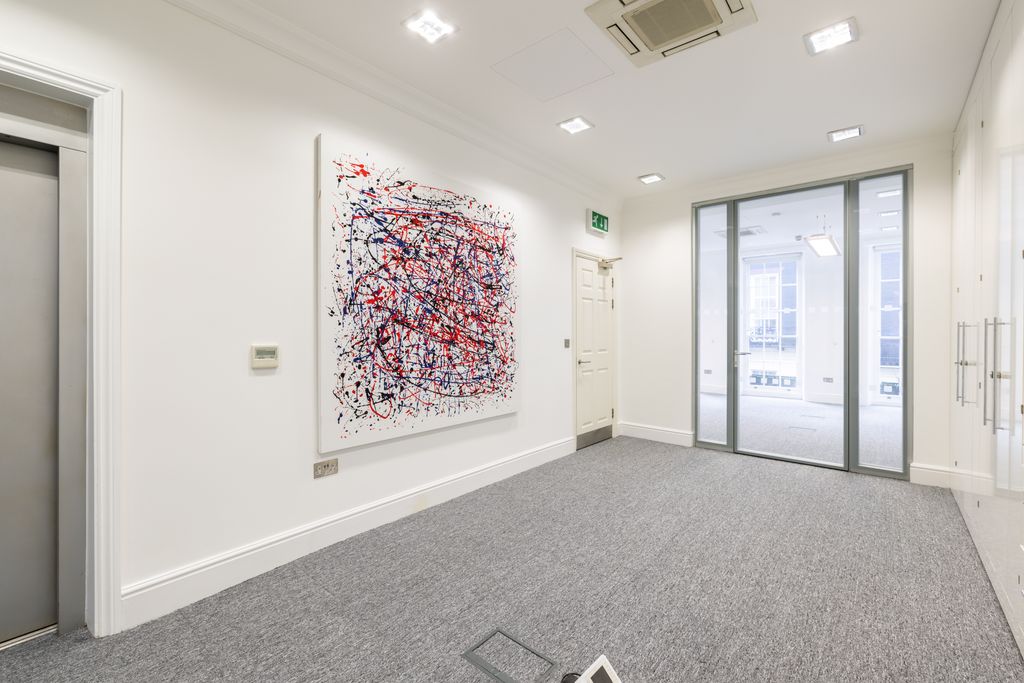 Property photo 3 of 12