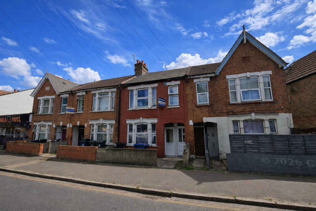 Property photo 1 of 1