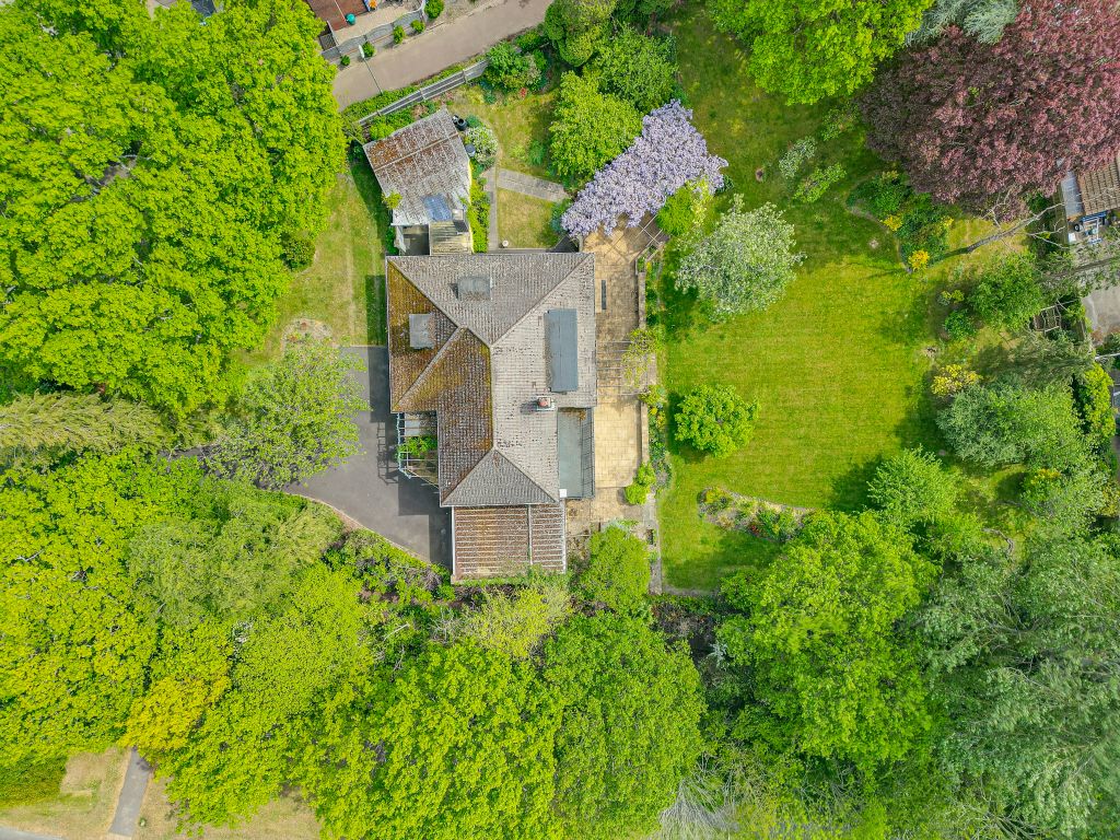 Property photo 3 of 18