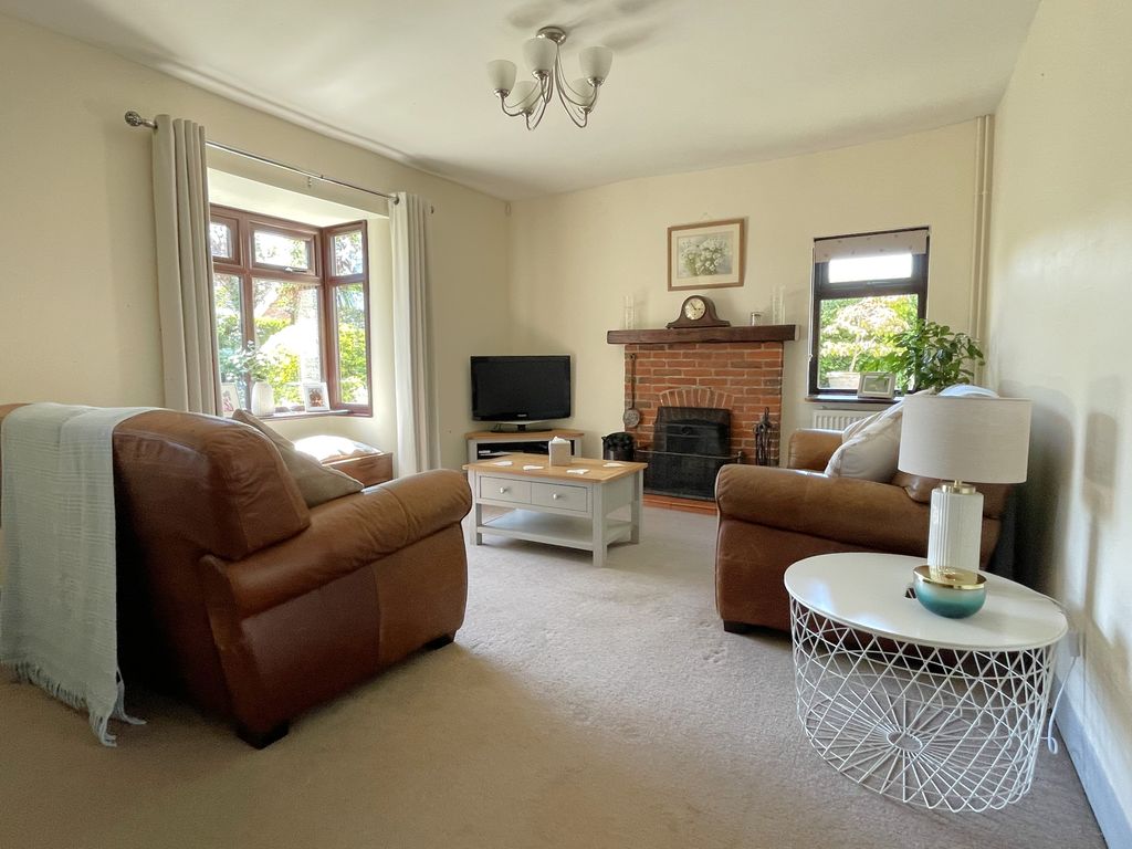 Property photo 2 of 25 Img_3946