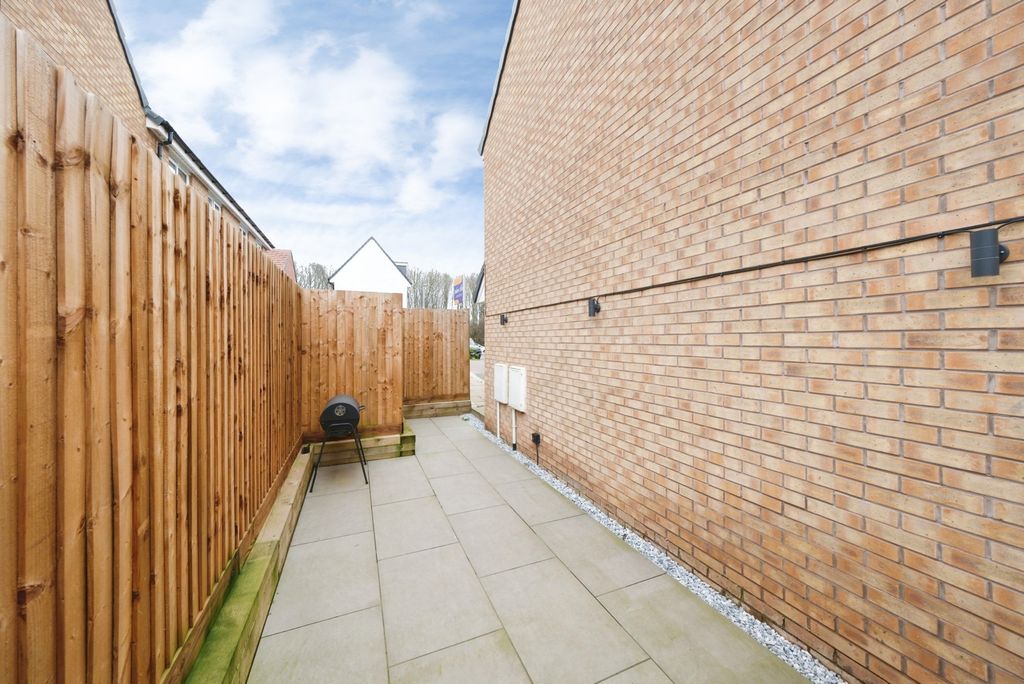 Property photo 2 of 14 Pbox-Img.Jpg