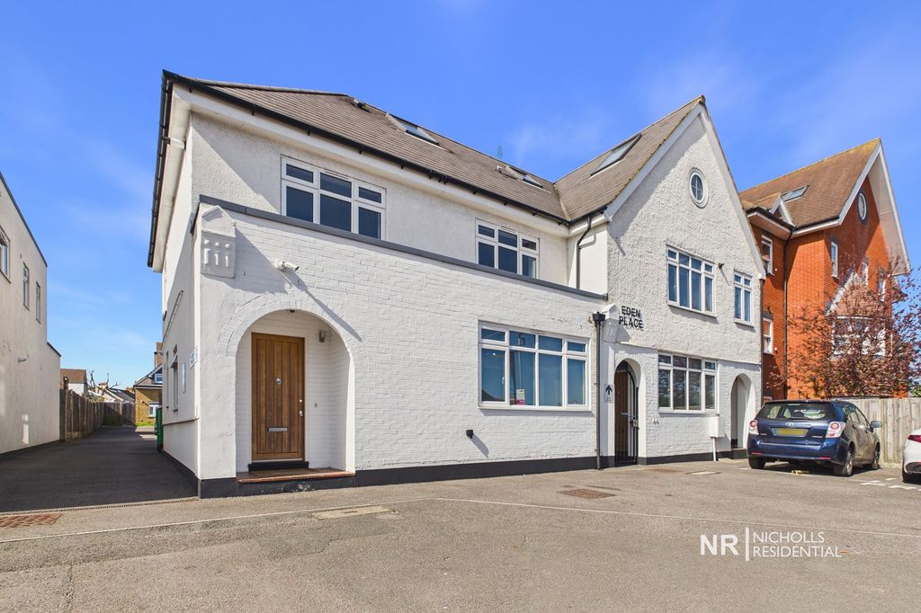 Property photo 1 of 13 Main Image