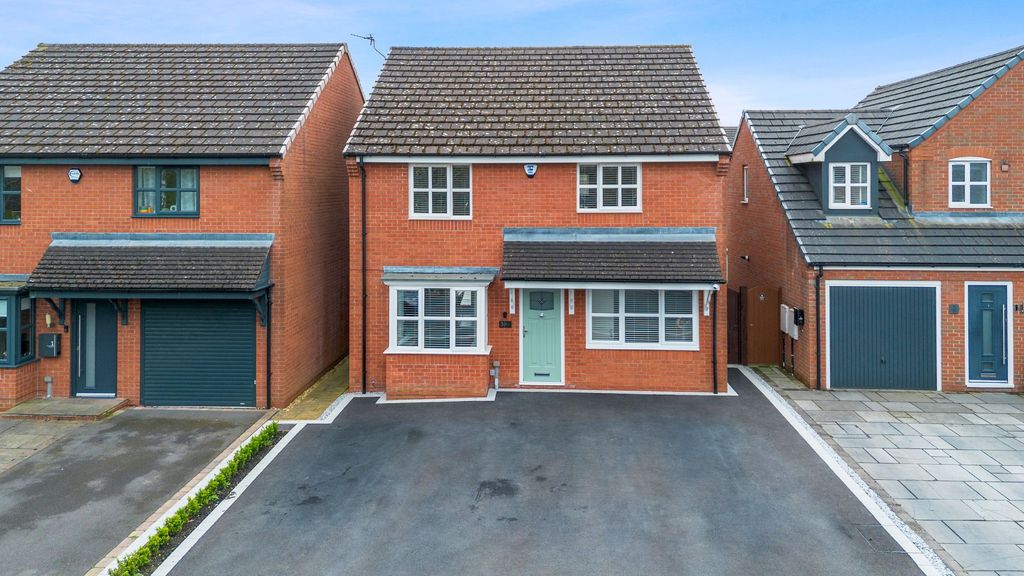 Property photo 1 of 36