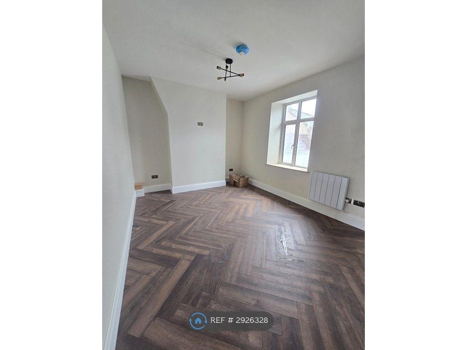 Property photo 2 of 3