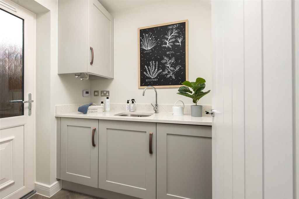Additional image 9 of 4 bed property for saleMallow Way, Daventry NN11