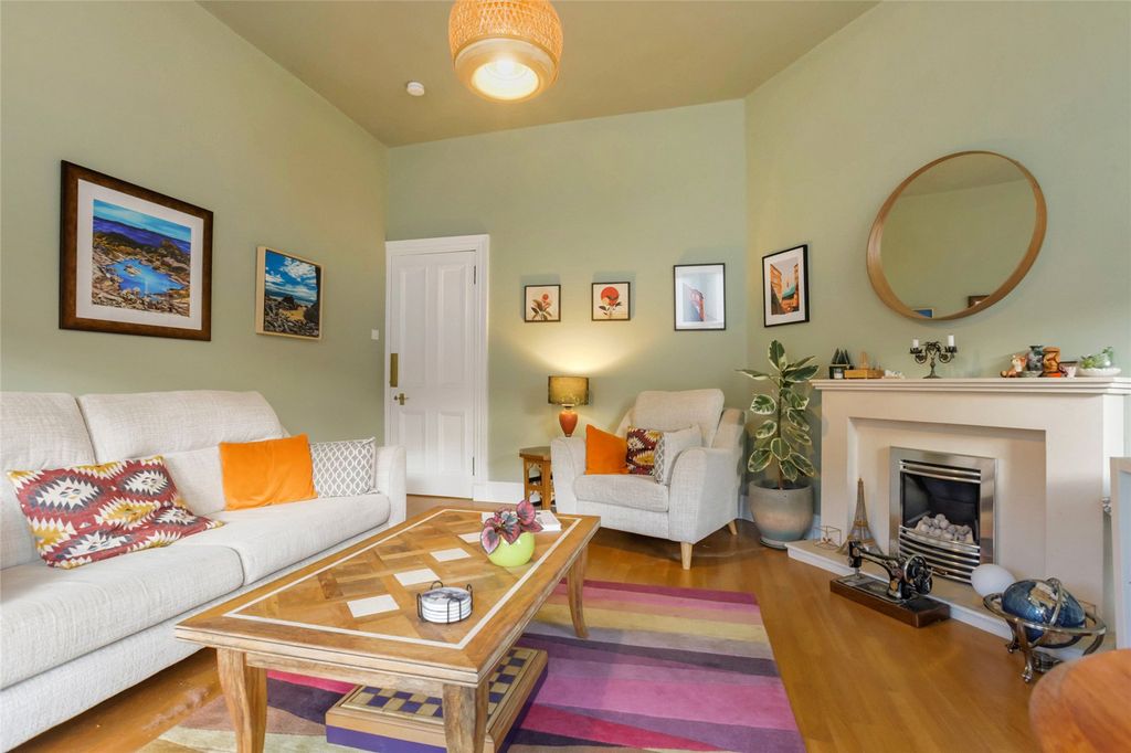 Property photo 3 of 17 Picture No. 09