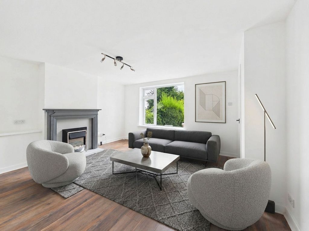 Property photo 2 of 18 Lounge (Virtually Furnished