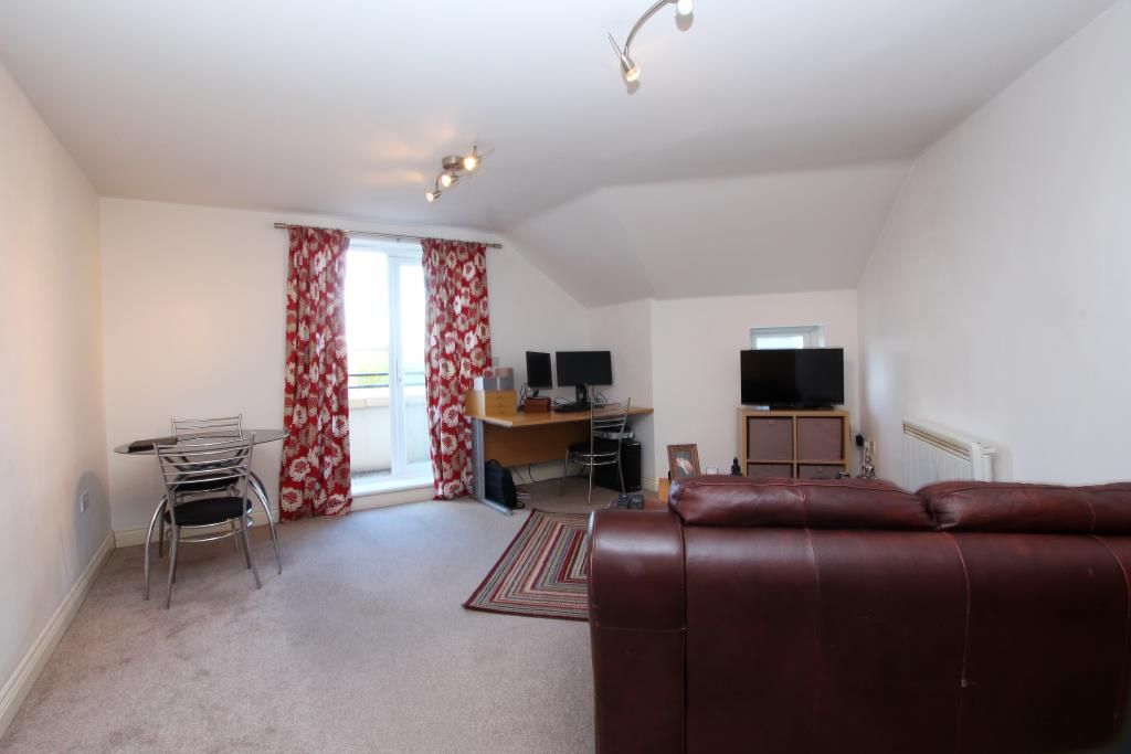 Property photo 3 of 8