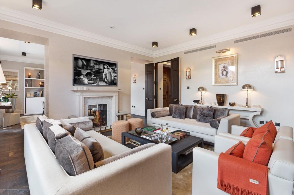 Property photo 3 of 22 Image