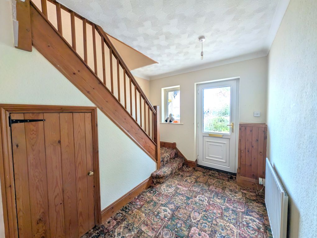 Property photo 3 of 16 Photo 5