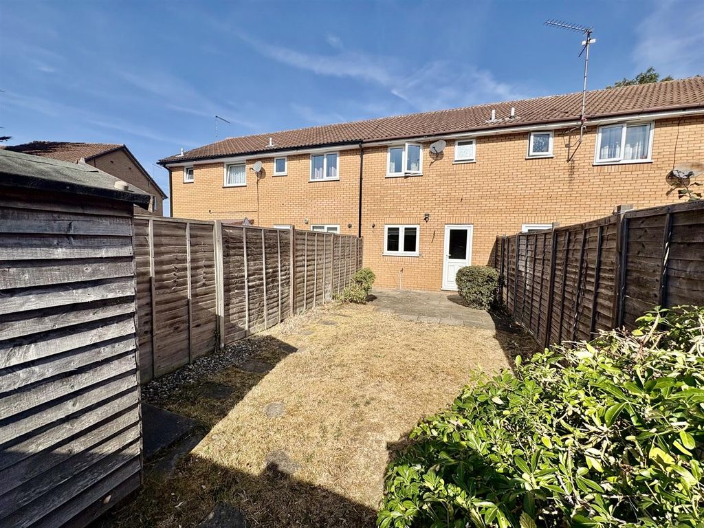 Property photo 3 of 12