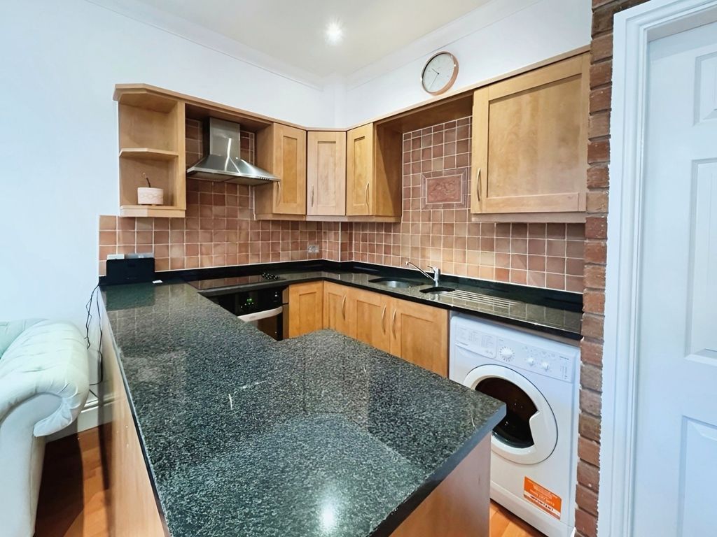 Property photo 3 of 13 Picture No. 20
