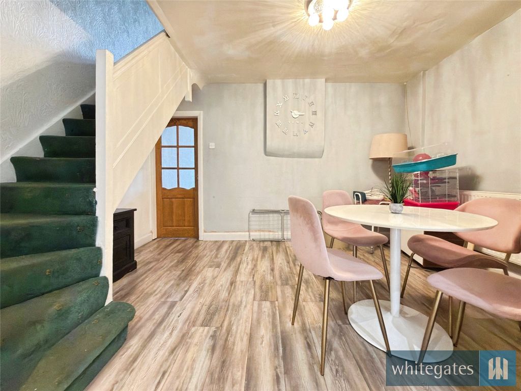 Property photo 3 of 12 Picture No. 09