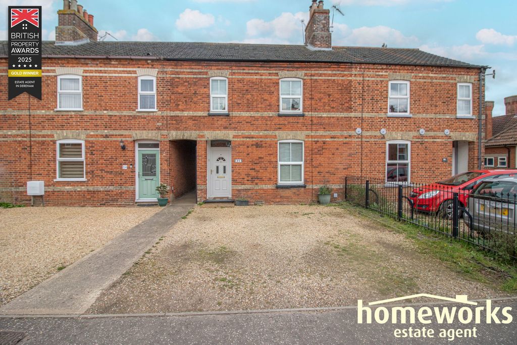 Property photo 1 of 18