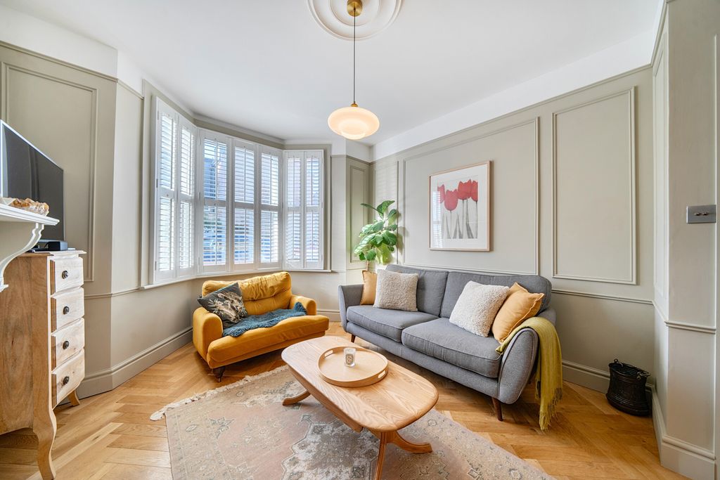 Property photo 2 of 21 Reception