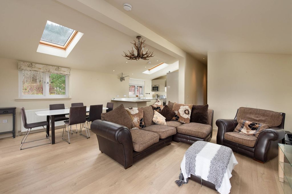 Additional image 6 of 3 bed chalet for sale28 Balloch Park, Aberfeldy PH15