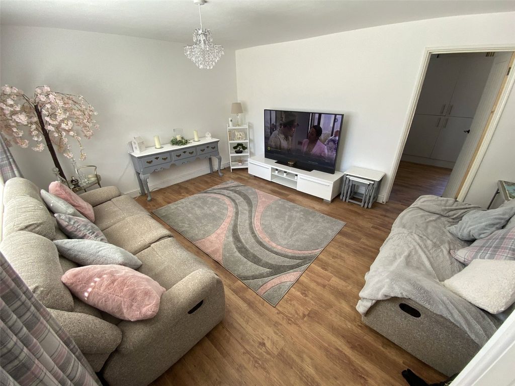 Property photo 2 of 12 Picture No. 12