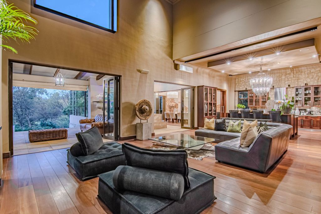 Property photo 2 of 77 Cn1675641