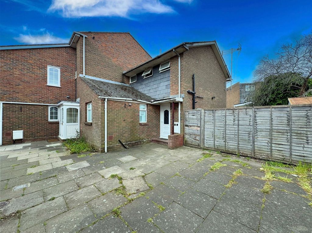 Property photo 1 of 15 Exterior