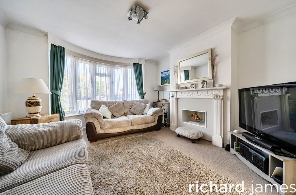 Property photo 2 of 20 40F62Cbcd177428Cb4132E2733A3c755