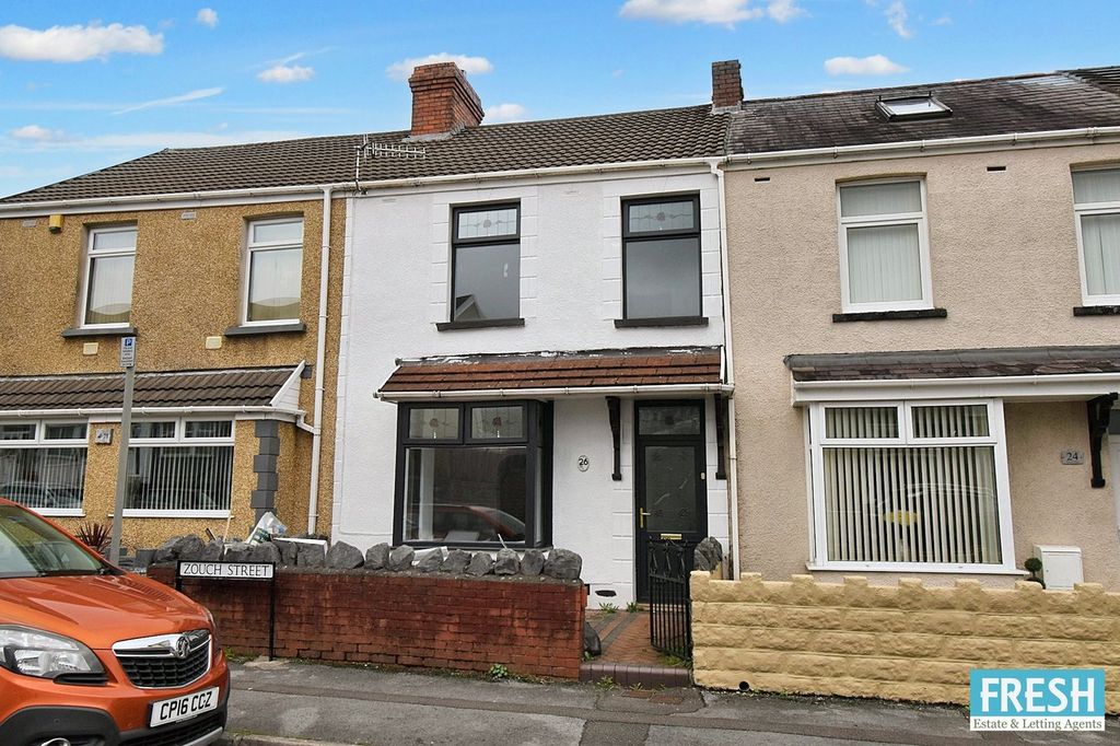 Property photo 1 of 12
