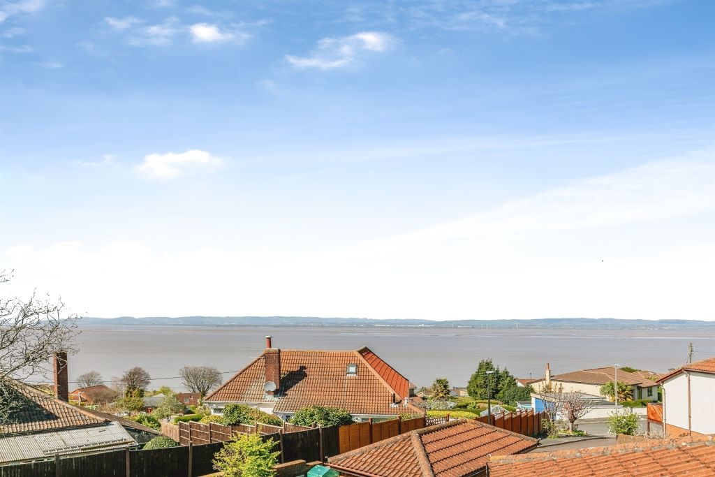 Property photo 2 of 27