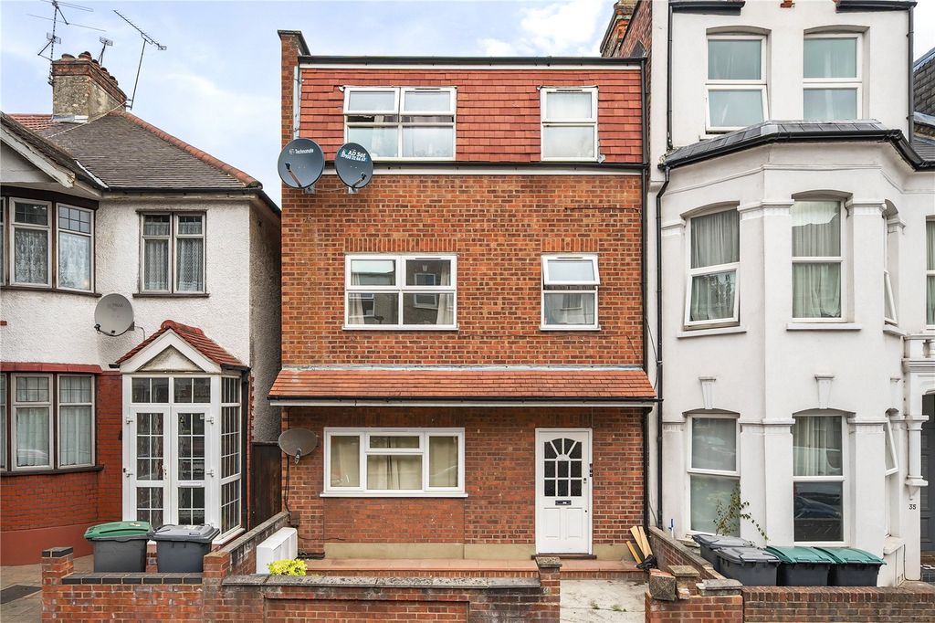 Property photo 2 of 15 Picture No. 02