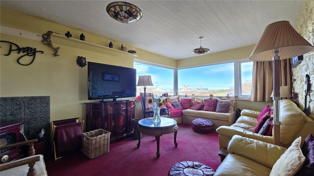 Property photo 2 of 24 Picture No. 23