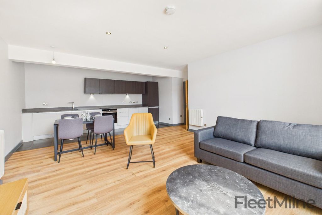 Property photo 3 of 19 Living/Dning Room