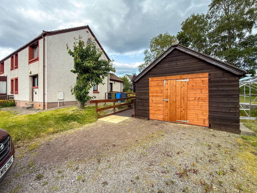 Property photo 3 of 21