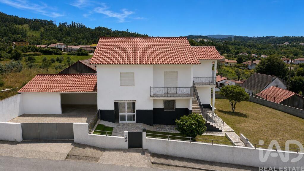 Property photo 1 of 36