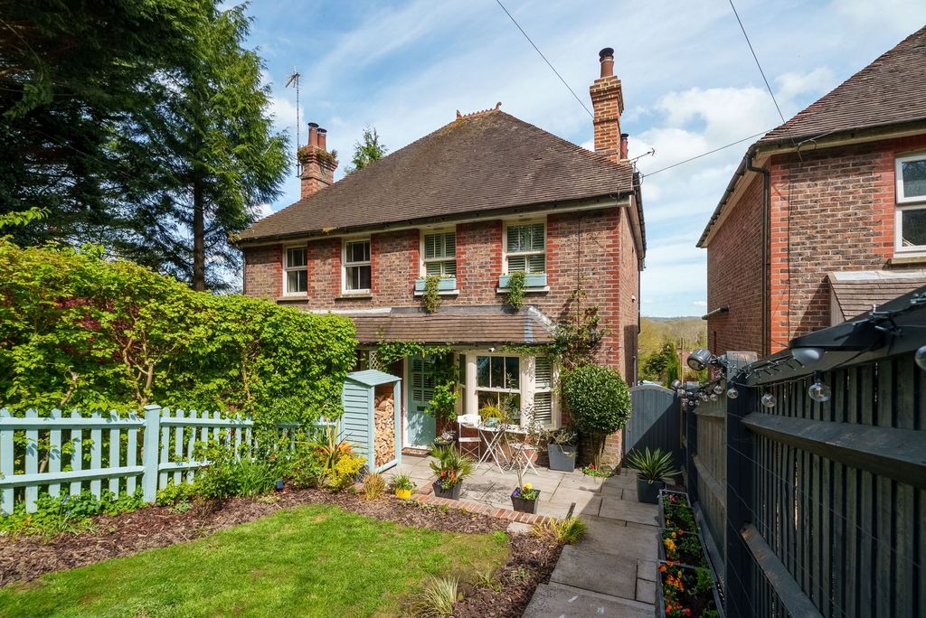 Property photo 1 of 18