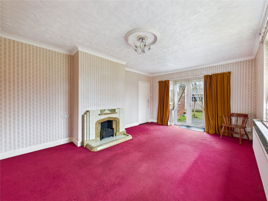 Property photo 2 of 8 Picture No. 09