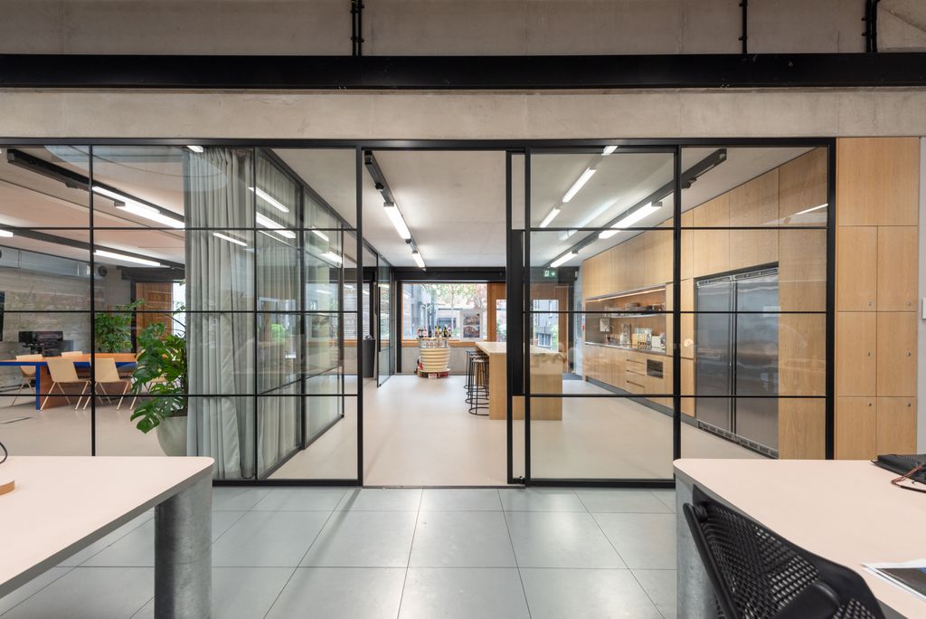 Property photo 3 of 5