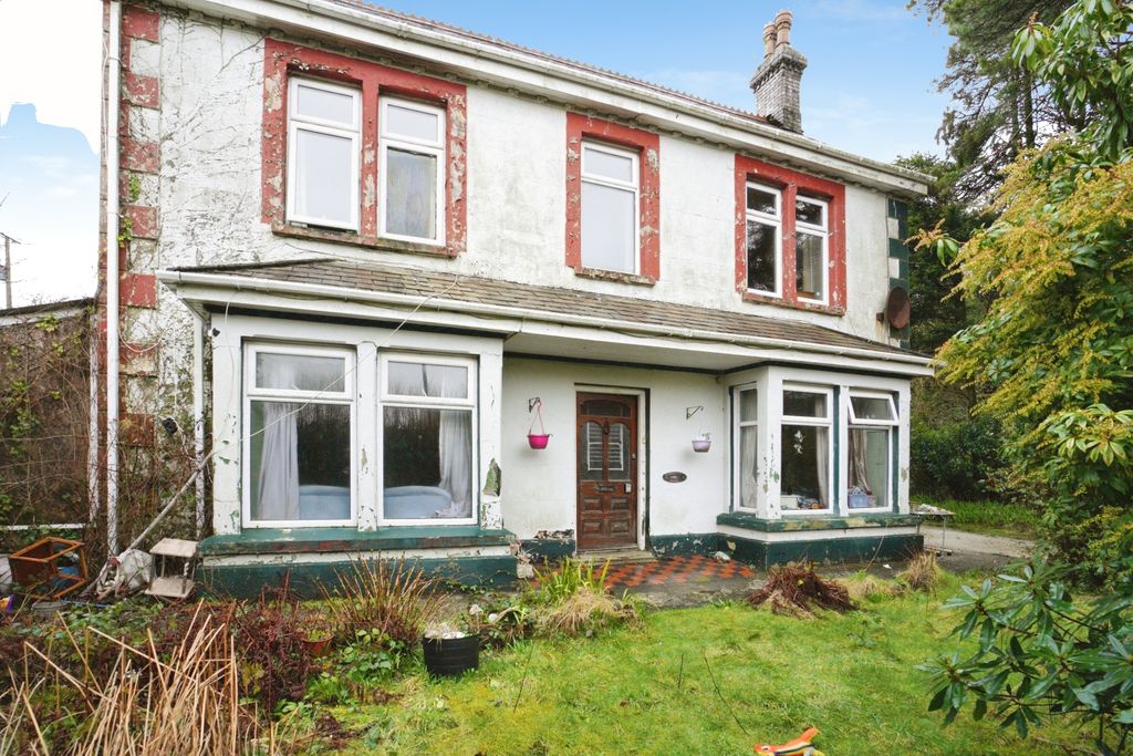 Property photo 1 of 20