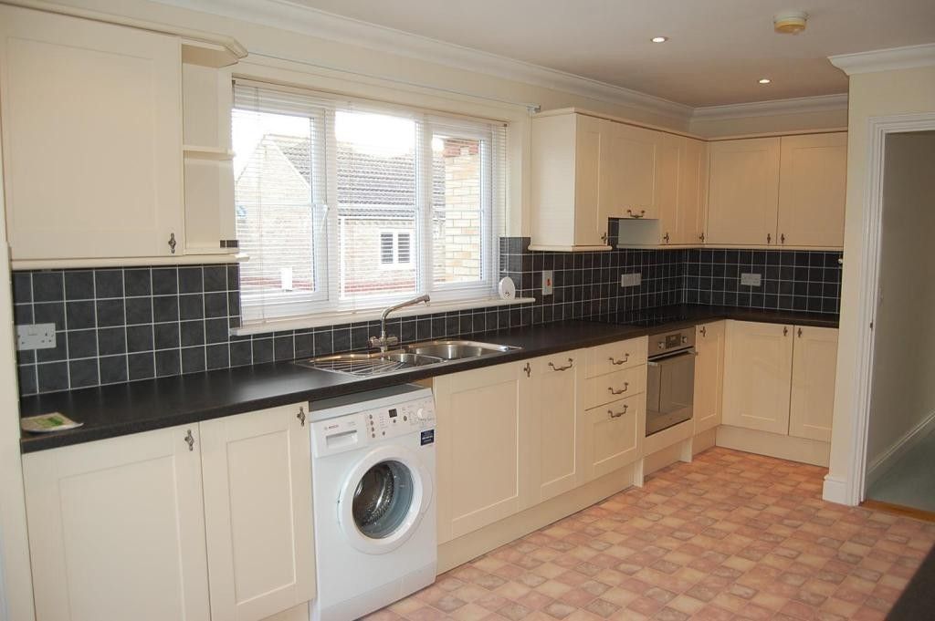 Property photo 2 of 11 Image
