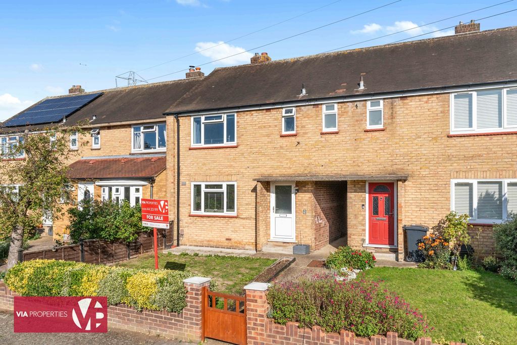 Property photo 1 of 22 96 Winterscroft Road Ho Via Properties Estate Letting Commercial