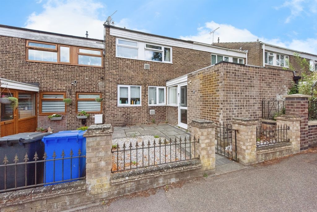 Property photo 1 of 16