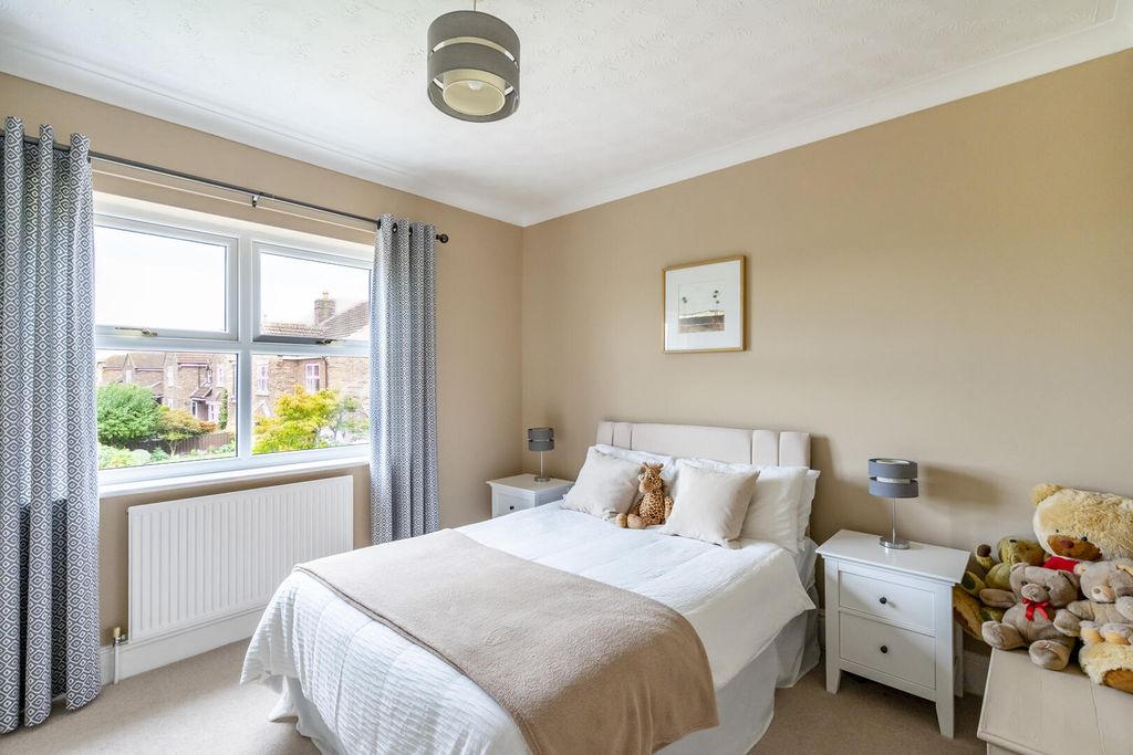 Property photo 3 of 26 Bedroom