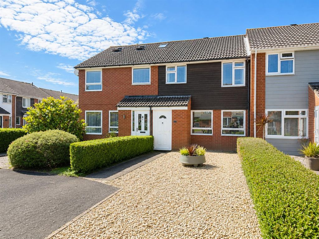 Property photo 1 of 15 6155275B-B08d-47A2-B9A5-24692Fcfcb1d.Png